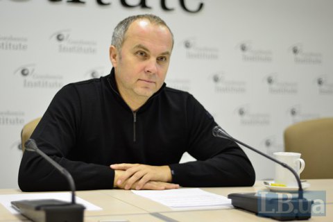 Шуфрич оказался коллекционером старинного оружия и картин