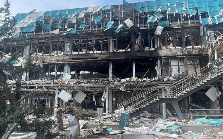 Під час нічної атаки Росія зіпсувала 40 тисяч тонн зерна в дунайських портах