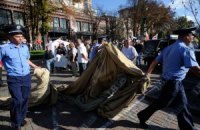 Милиция отпустила пятерых задержанных после вчерашней потасовки с «Беркутом» 