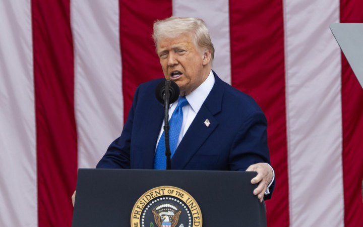 Президент США підтвердив, що говоритиме з Путіним про обмін територіями