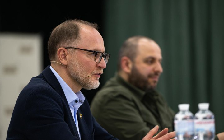 ​Умєров і міністр оборони Латвії обговорили нарощення виробництва дронів