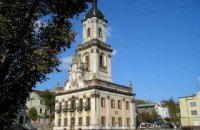 С ратуши Бучача обвалилась последняя скульптура Пинзеля