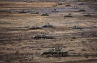 В Беларуси враг передислоцирует силы, из оккупированного Крыма движется колонна военной техники – МВД