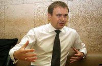 Азаров и другие чиновники провоцируют рост цен, - мнение