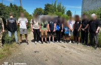​На Закарпатті до схеми переправки нелегалів залучили підлітків