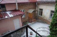 Улицы Черновцов затопило из-за сильного ливня