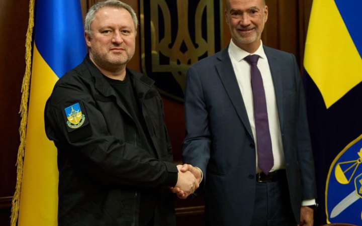 Генпрокурор Костін зустрівся з послом Франції в Україні
