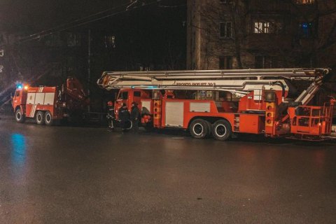 В Киеве из-за пожара в общежитии НАУ эвакуировали 300 студентов