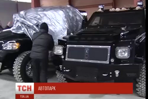 В Гостомеле нашли брошенный автопарк сына Януковича