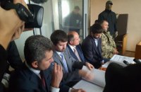 30 военных пришли на заседание суда по замминистра обороны