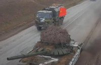 На Харківщині росіяни знищили з танків житловий будинок