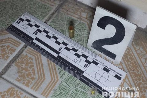 ​В Киеве должник стрелял в сотрудников банка, которые пришли к нему из-за невыплаты кредита