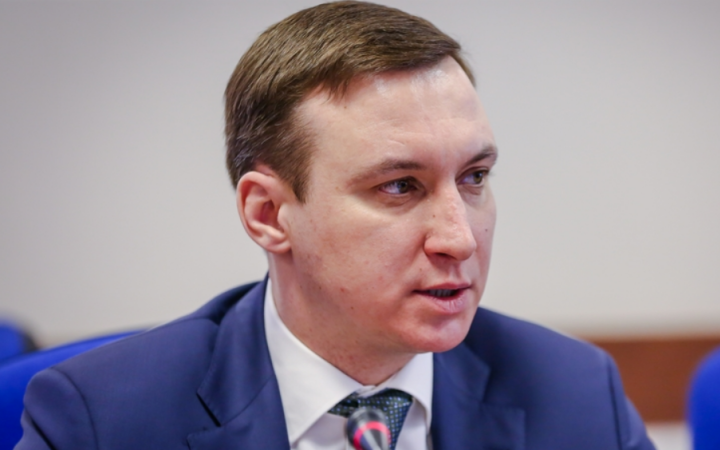 Євросоюз додав до санкційного списку російську групу алмазодобувних компаній “Алроса”