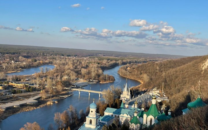 Нацгвардія, ЗСУ і Тероборона зайшли у Святогірськ на Донеччині