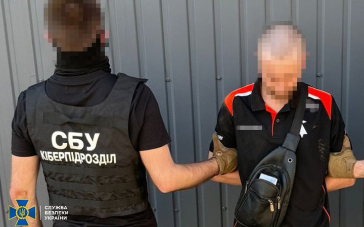 У Києві затримали дезертира, який реєстрував Starlink для росіян