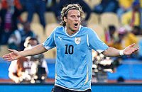 Форлан: "Сейчас у меня нет предложений от других клубов"