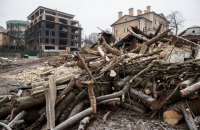 Власти Киева признали незаконной стройку возле Ботсада