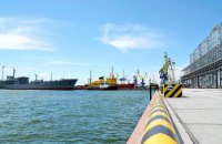 Двоє людей загинуло через вибух міни на пляжі в Маріуполі