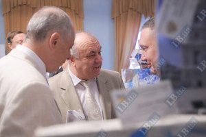 Цушко уходит от Мороза ради должности в АМКУ?