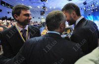 ​Еще за год до потери компании Шуфрич обнимался со своим "рейдером"