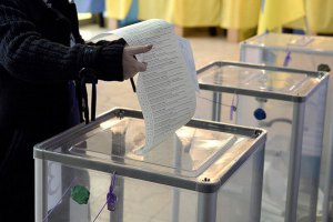 МВС зафіксувало 161 повідомлення про порушення на виборах