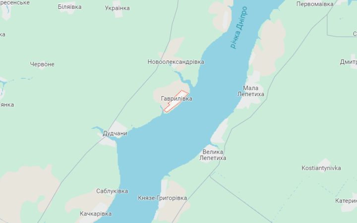 На Херсонщині окупанти скинули з дрона вибухівку на подвір’я житлового будинку, поранені двоє людей
