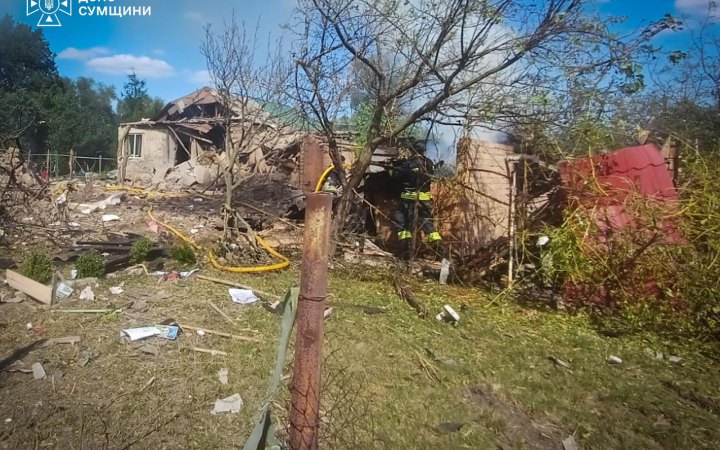 РФ завдала авіаударів по Сумах, є поранені (доповнено)