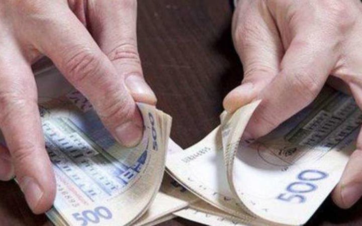 В Киеве мошенник обманул более 100 волонтеров на сумму свыше 1,3 млн грн