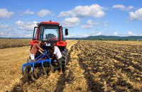 Яресько: малые фермеры не пострадают от отмены льгот по НДС