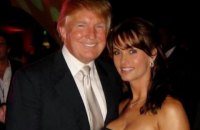 ​CNN опубликовал аудиозапись, на которой Трамп обсуждает выплаты модели Playboy за молчание 