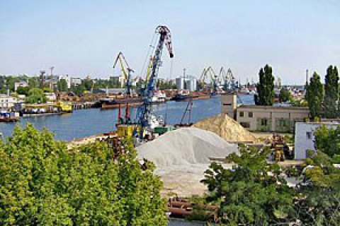 Суд заблокировал передачу Херсонского морпорта в концессию 