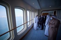 Зеленский предложил DP World взять в концессию один из украинских портов и построить яхтенную гавань в Одессе