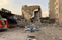 Росіяни вночі обстріляли Миколаїв з РЗСВ "Смерч", троє поранених