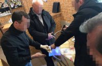 Заступника гендиректора аеропорту "Львів" затримано за підозрою в отриманні хабара
