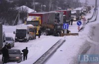 Трасса Киев-Житомир стоит в 70-километровой пробке (ОБНОВЛЕНО, ДОБАВЛЕНЫ ФОТО И ВИДЕО)