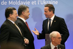 Кемерон і Ромпей домовилися продовжувати тиснути на Путіна