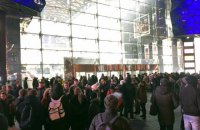 "Океан плазу" в Киеве эвакуировали из-за дымовых шашек