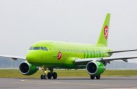 Российская S7 решила обойти запрет на транзит через Украину, купив авиакомпанию в Европе