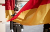 Німеччина виділила 1 млрд євро для України, - Reuters
