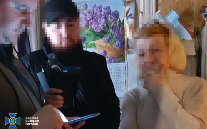 Мешканка Кривого Рогу намагалась виявити для ворога військові аеродроми і ППО поблизу міста, – СБУ
