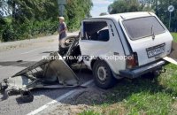 У Бєлгородській області Росії танк переїхав автівку