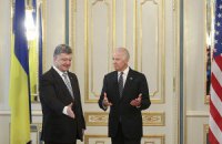 Порошенко и Байден поддержали минский формат переговоров по Донбассу