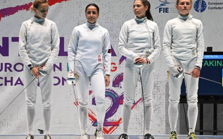 Українські шпажистки вибороли "бронзу" чемпіонату Європи з фехтування