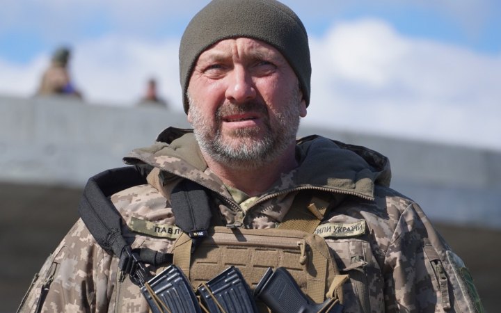 Командувач сухопутних військ ЗСУ закликав українців долучатися до захисту України