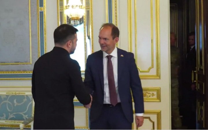 Зеленський обговорив із міністром оборони Данії Drone Deal та новий пакет військової допомоги