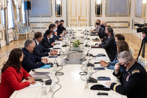 Зеленський анонсував "дуже серйозну" двосторонню угоду зі США