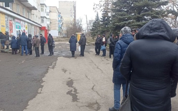В окупованому Бердянську "міліція" пострілами в повітря розігнала пенсіонерів