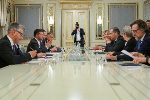 Зеленский обсудил с главой МИД Германии саммит "нормандской четверки"
