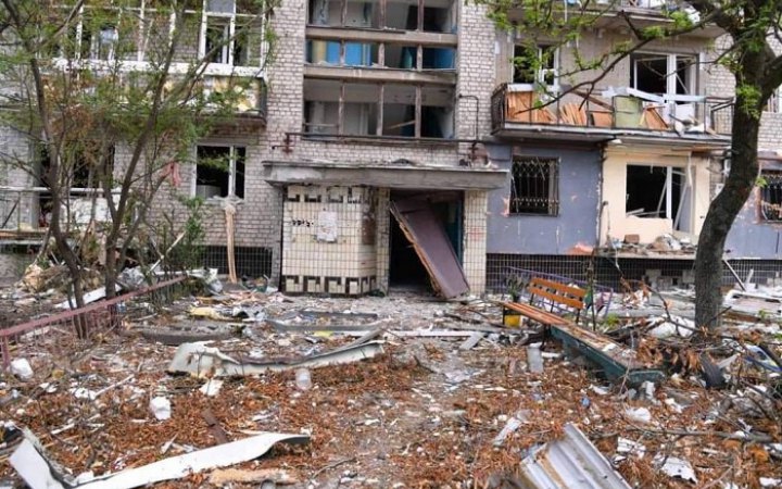 Майже 40 скарг за добу про руйнування рашистами будинків мирних жителів отримала поліція Луганщини
