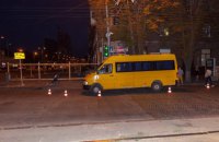 Водій маршрутки в Дніпрі наїхав на сім'ю на пішохідному переході